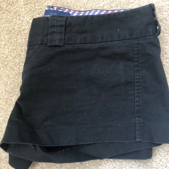 Size 4 black shorts - Picture 5 of 5